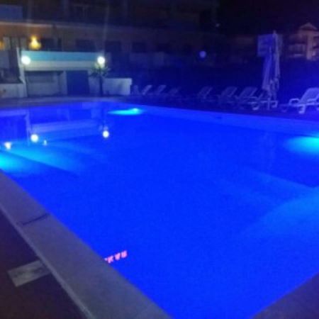 Dakar Living Hotel Vasto Exterior photo