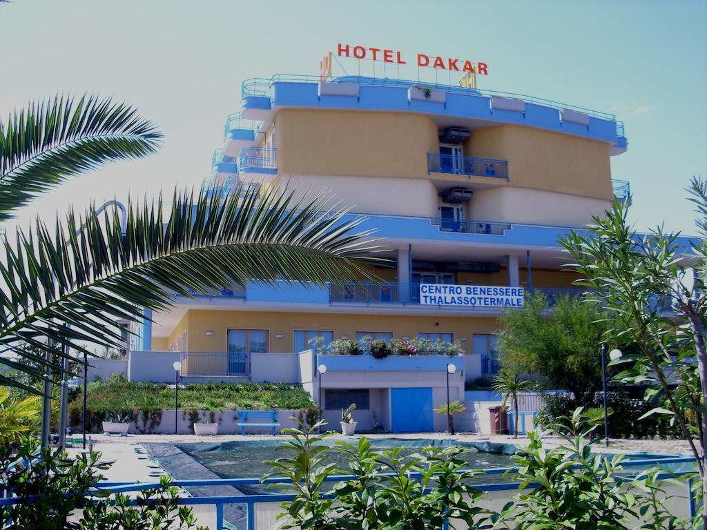 Dakar Living Hotel Vasto Exterior photo