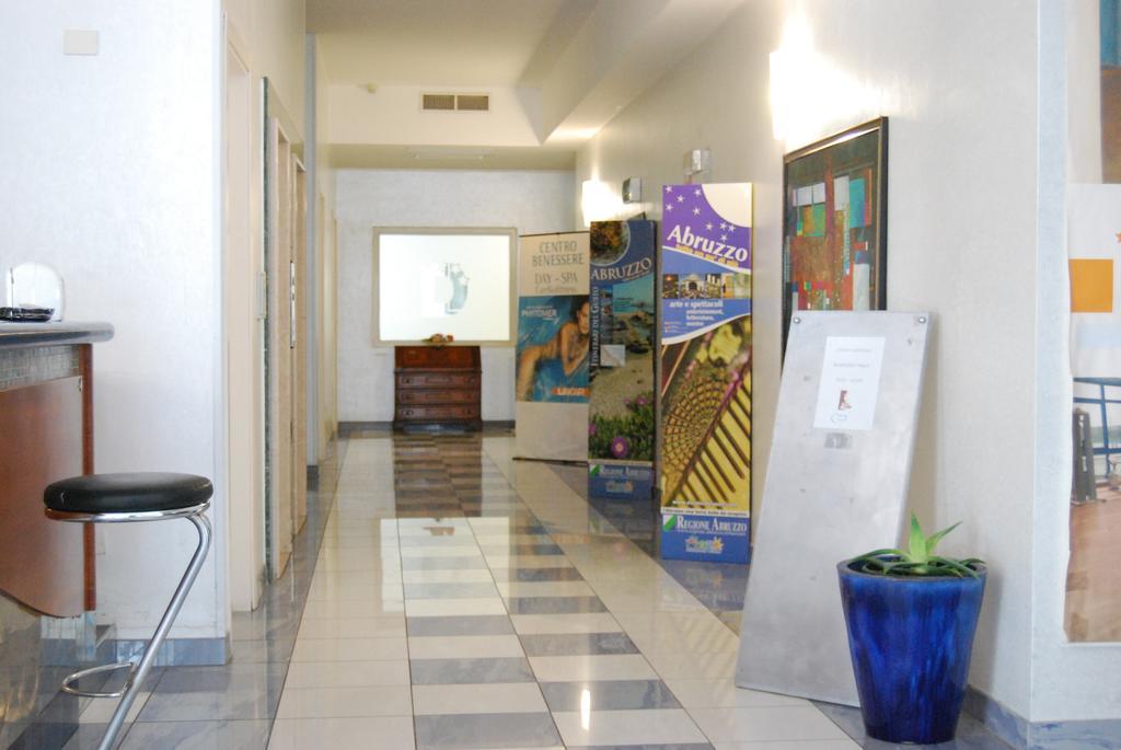 Dakar Living Hotel Vasto Exterior photo