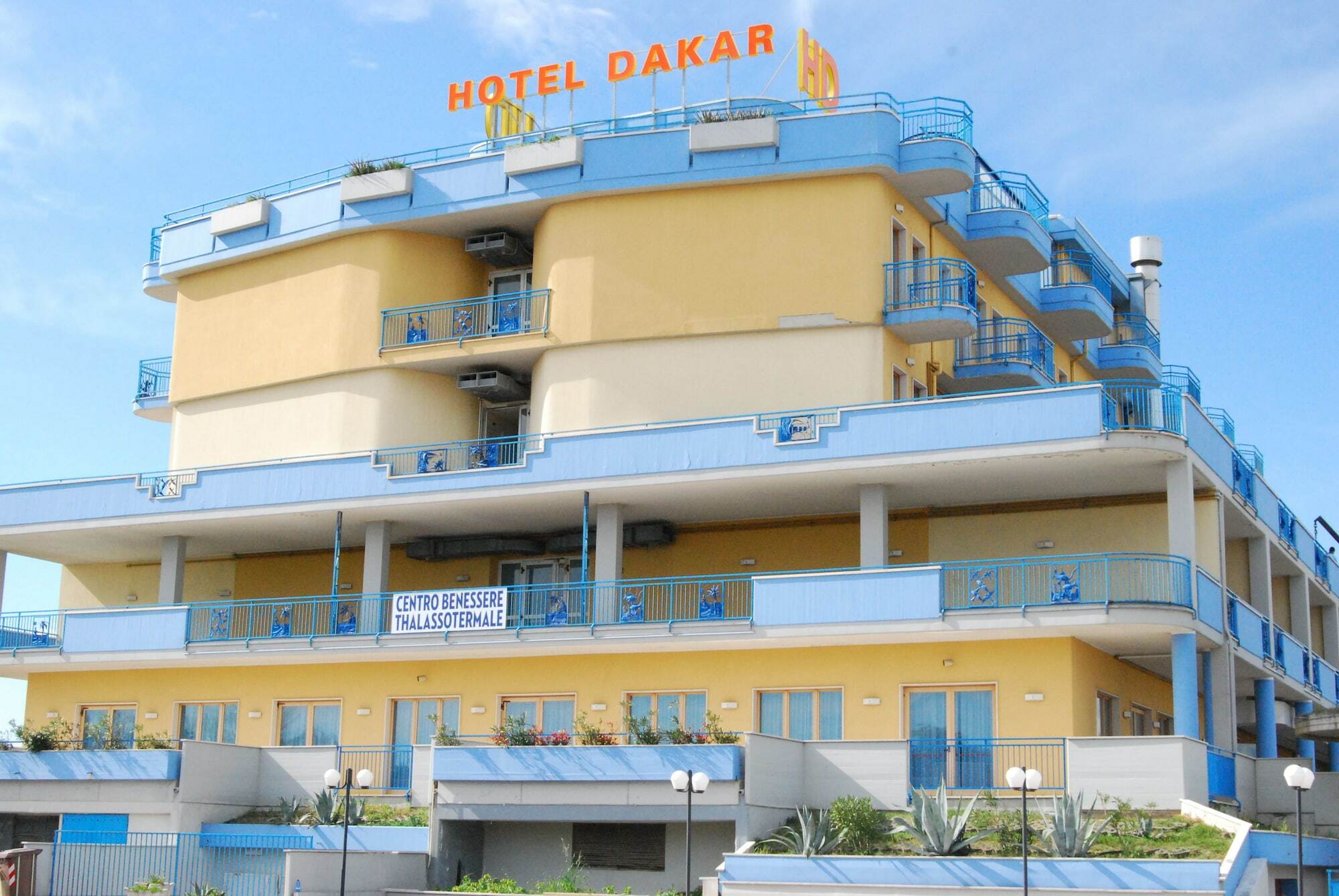 Dakar Living Hotel Vasto Exterior photo